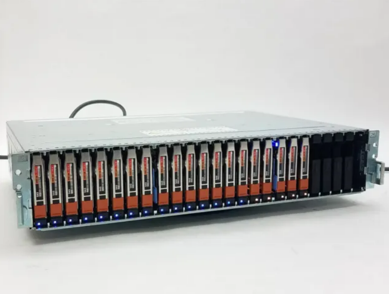 Дисковая полка EMC VNX6GSDAE25F 900 GB НОВАЯ