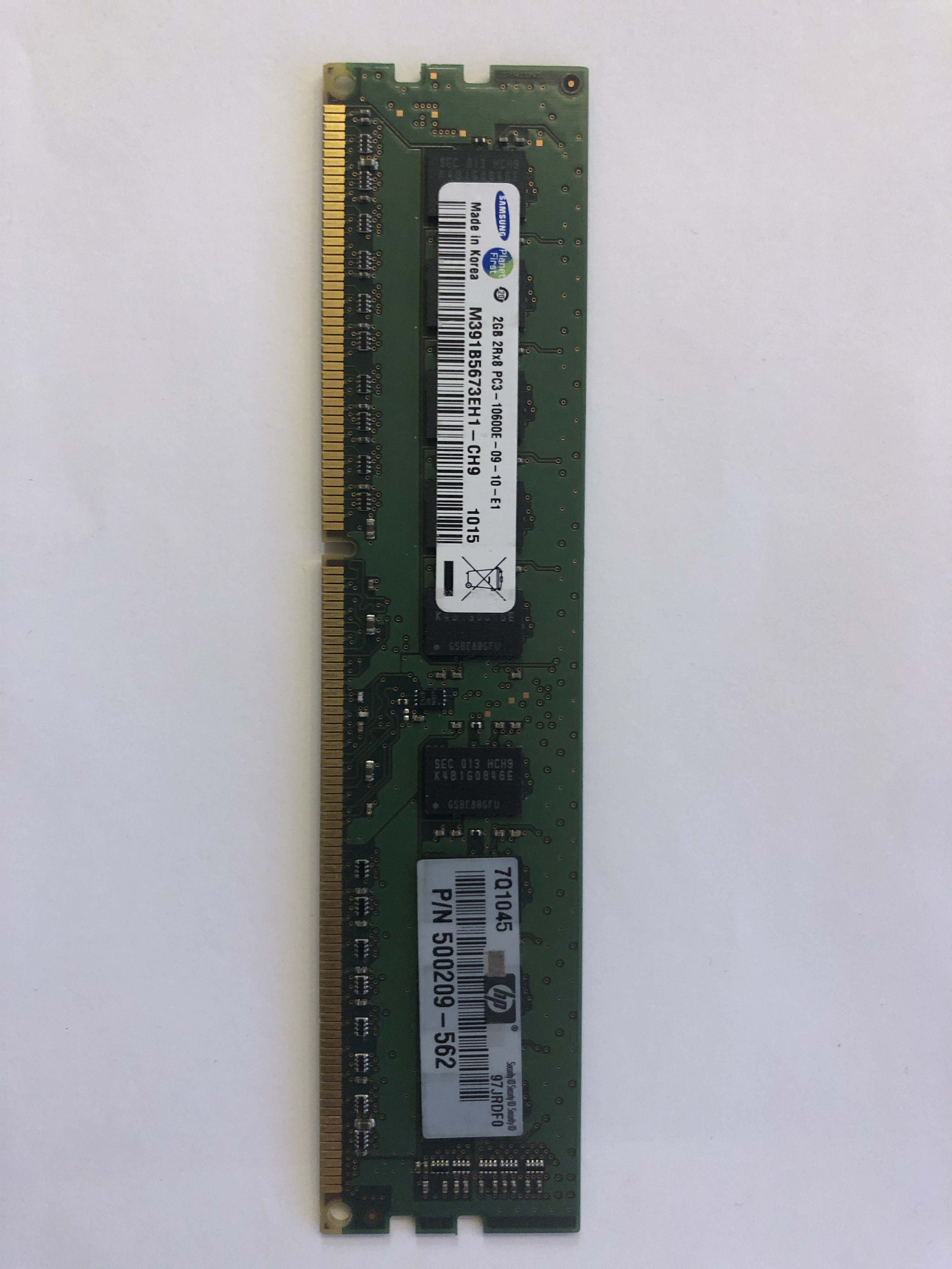 Оперативная память 2 GB REG (HP SAMSUNG 2GB 2RX8 PC3-10600R-09-10 M393B5673EH1-CH9 500209-562)